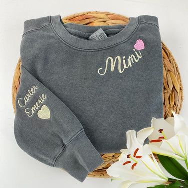 Embroidered Mimi Sweatshirt Crewneck Embroidered Grandma Crewneck, Comfort Color Nana Collar Sweatshirt, Personalised Gigi, Sweater For Mimi